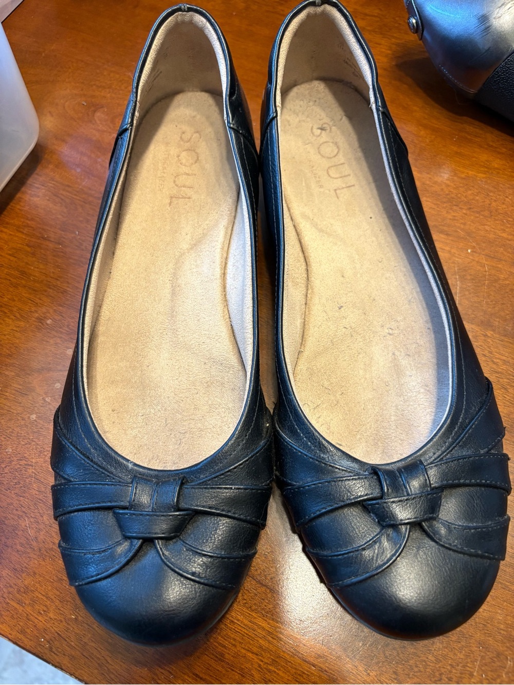 SOUL Naturalizer Black Leather Knot-Detail Ballet Flats